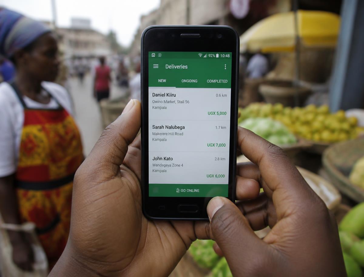 Customer using the Zvingo app on a low-cost Android phone
